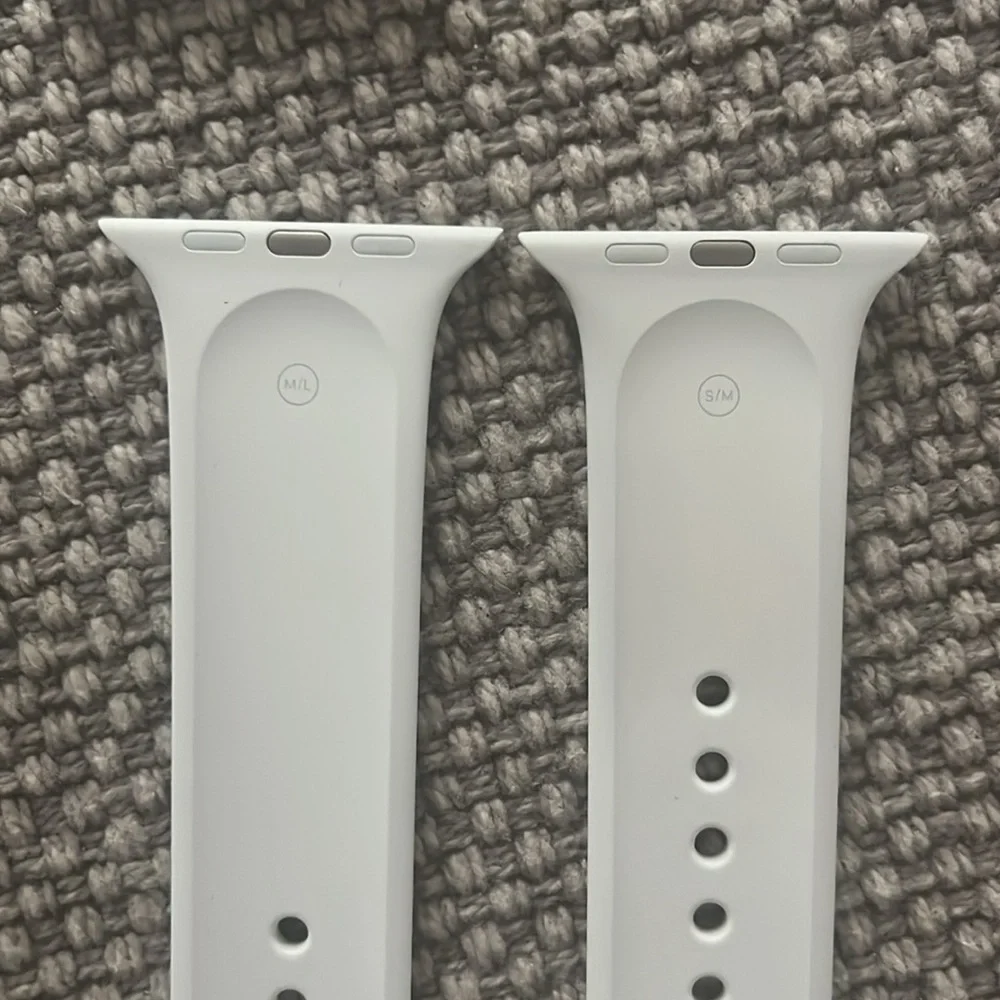 Apple Watch 42mm Sport Band in White